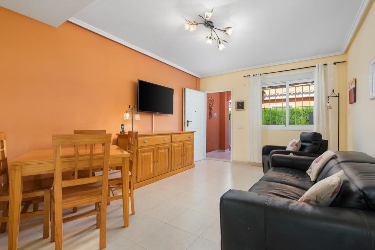 A Beautiful 2 Bedroom Townhouse - Las Cerezas 克萨达城 外观 照片