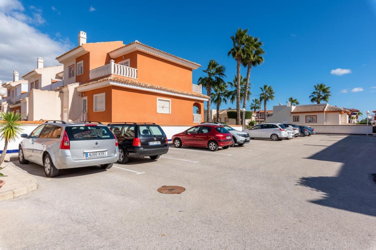 A Beautiful 2 Bedroom Townhouse - Las Cerezas 克萨达城 外观 照片
